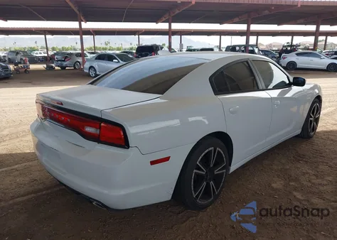 2013 Dodge Charger Se from USA, damaged, VIN 2C3CDXBG1DH637831